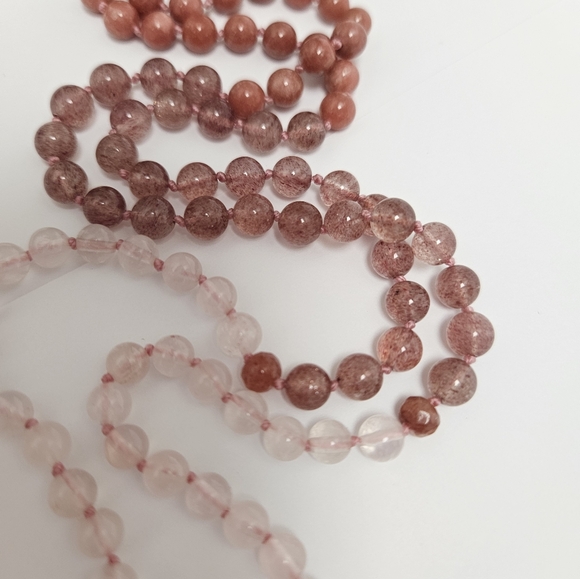 Hand Knotted Rose Quartz, Strawberry Quartz & Thulite 108 bead Mala necklace - Picture 2 of 4
